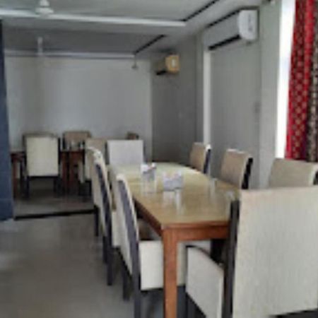 Mp Tourist Bunglow , Chitrakoot Hotel Sitapur Muafi Luaran gambar