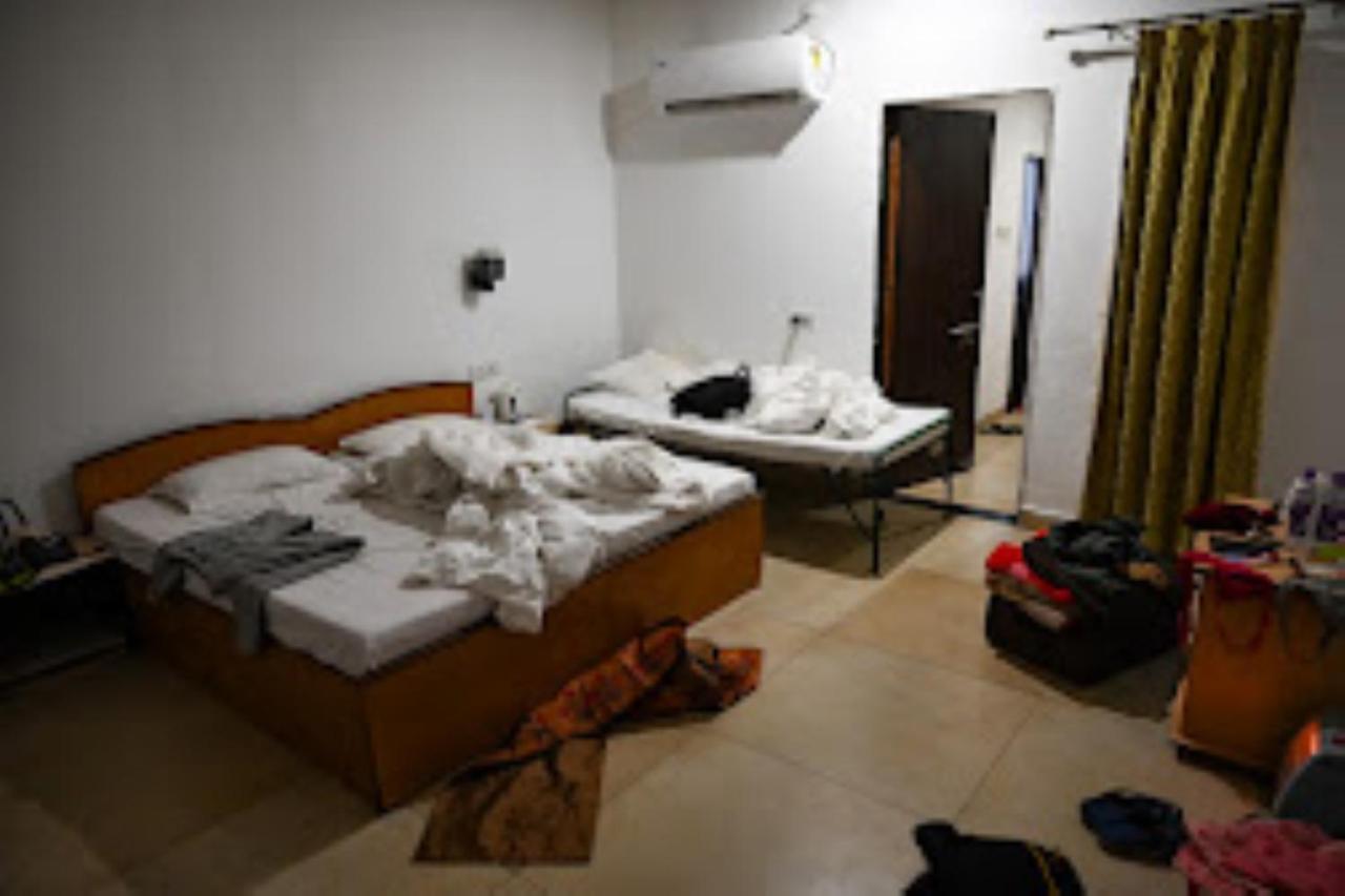 Mp Tourist Bunglow , Chitrakoot Hotel Sitapur Muafi Luaran gambar