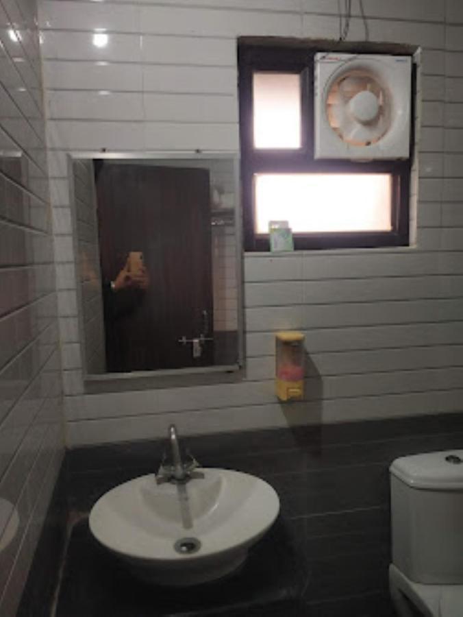 Mp Tourist Bunglow , Chitrakoot Hotel Sitapur Muafi Luaran gambar