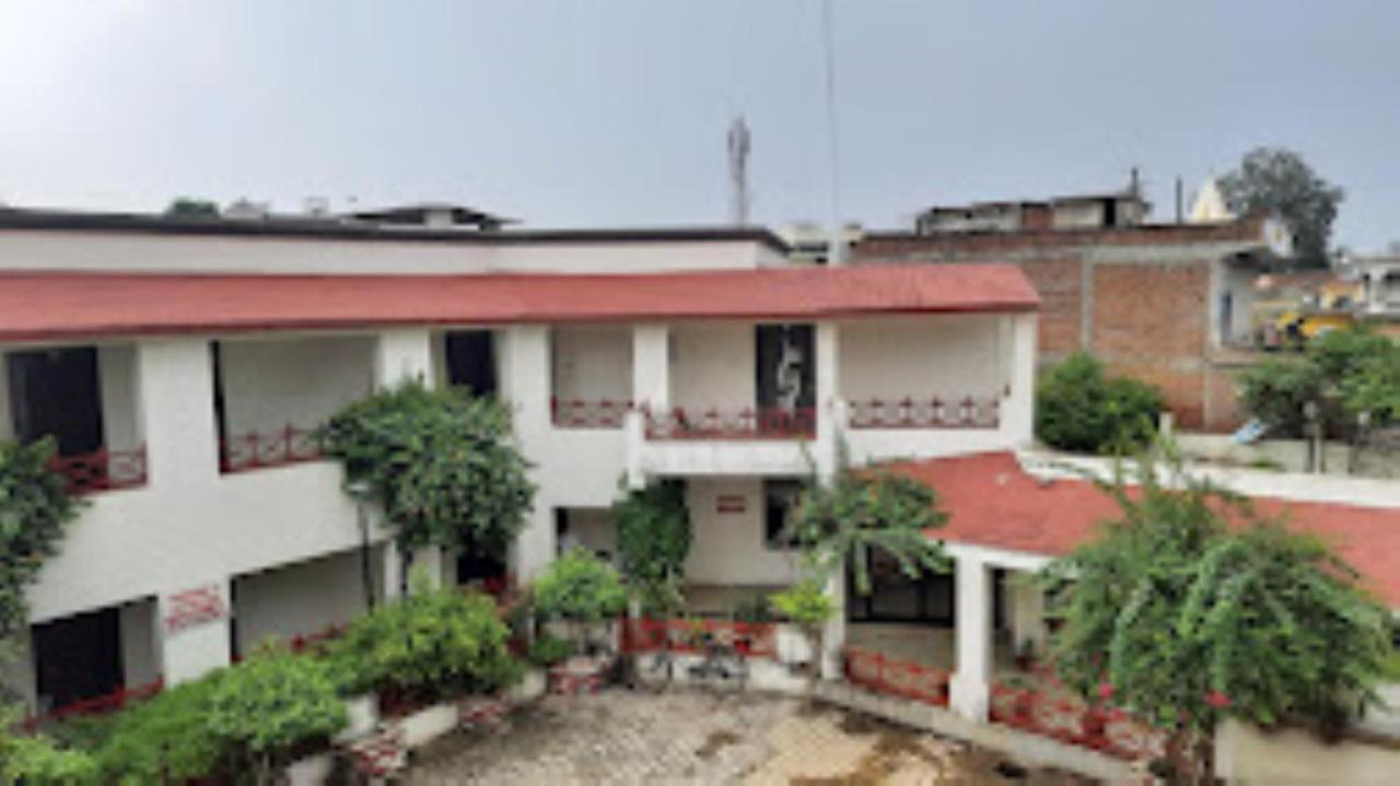 Mp Tourist Bunglow , Chitrakoot Hotel Sitapur Muafi Luaran gambar