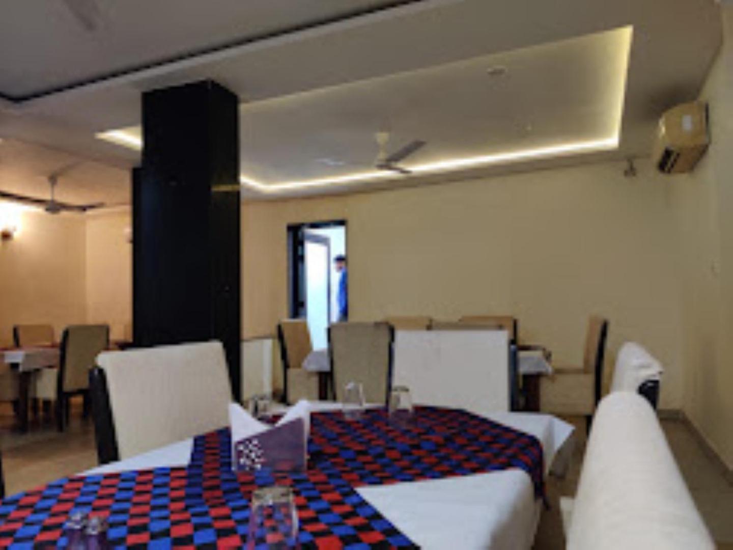 Mp Tourist Bunglow , Chitrakoot Hotel Sitapur Muafi Luaran gambar